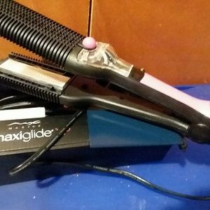 Maxiglide XP ceramic hair straightener